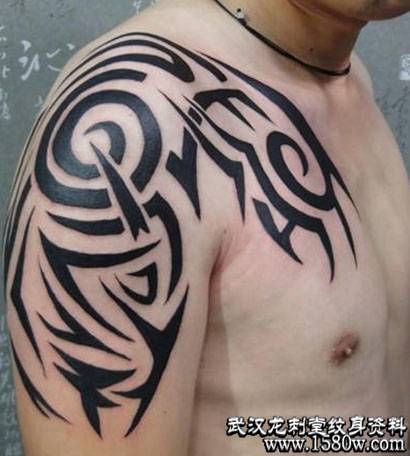 ��ͳͼ�ڰ������