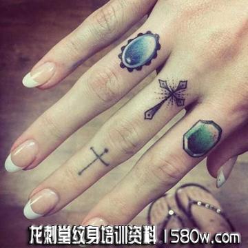 ��ָ��ʯ����ͼ��ʮ�ּ�